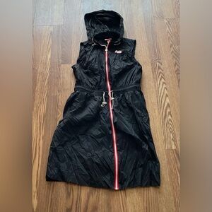Hunter Black Hooded dress with  Zipper
